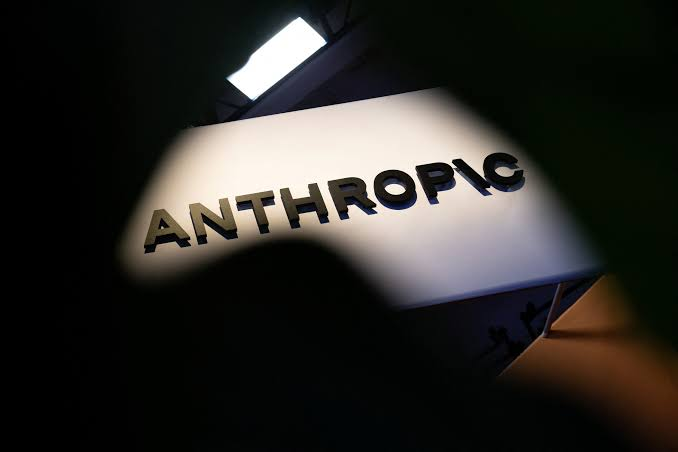 Scientists use artificial intelligence and laboratory automation for biological and drug discovery research